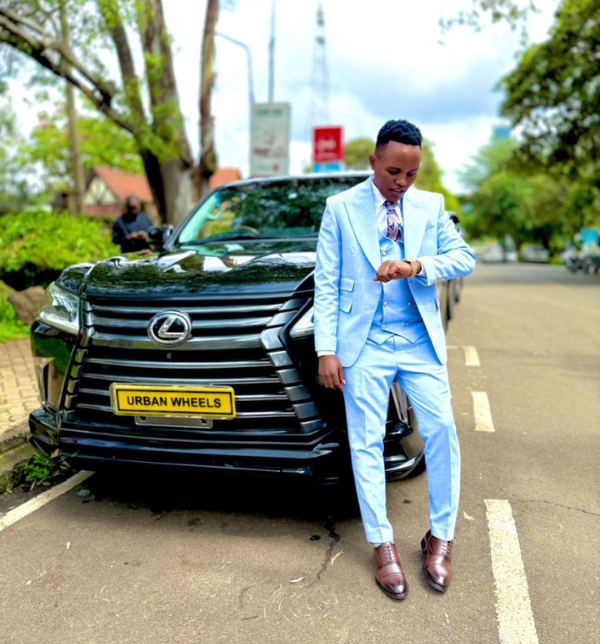  Experience Unmatched Value. Rent Your Ideal Vehicle Today.